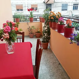 Apartment Unejs, Berat